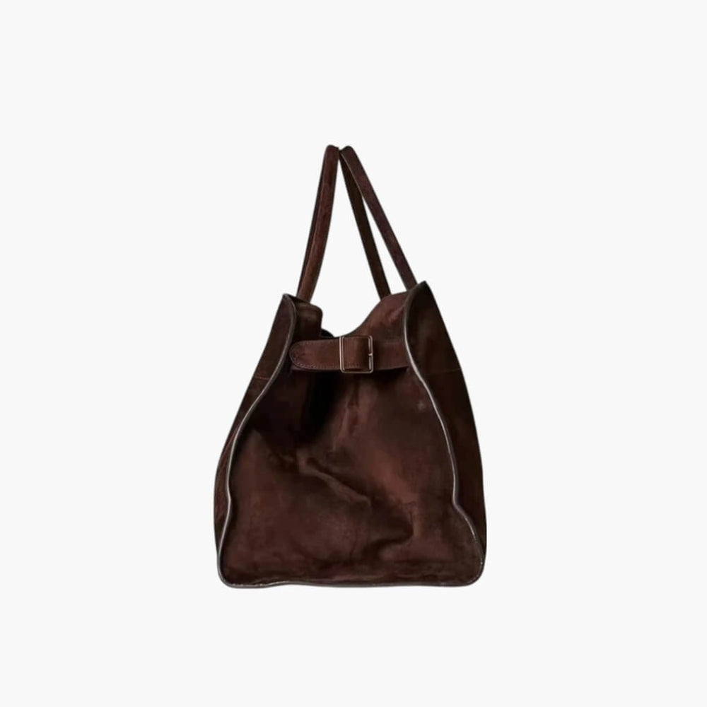 Alessia Shopper