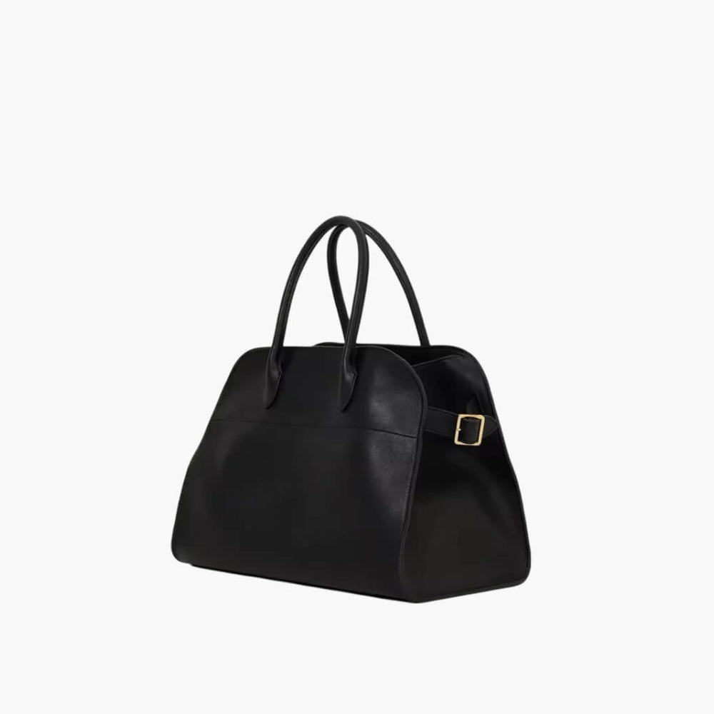 Alessia Shopper